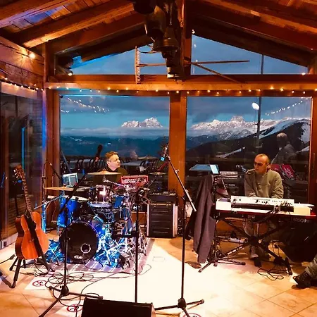 Estalagem Chez Gaby 1670 *