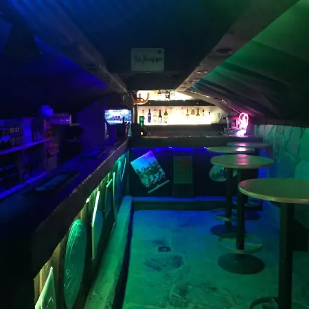 Chez Gaby 1670 אורחן צ'מפאוסין