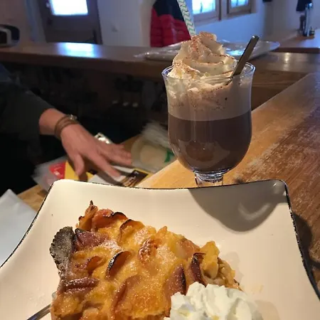 Kro Chez Gaby 1670 *